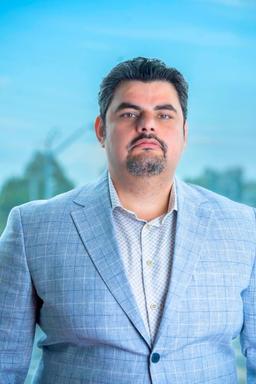 Jawad Khalil headshot